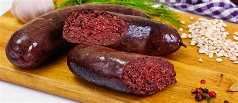  Spicy Blood Sausage Stew: A Culinary Adventure Blending Fiery Spices With the Earthiness of Offal